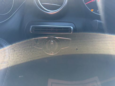 Used 2016 Mercedes-Benz C 300 Sedan w/ Multimedia Package image 29