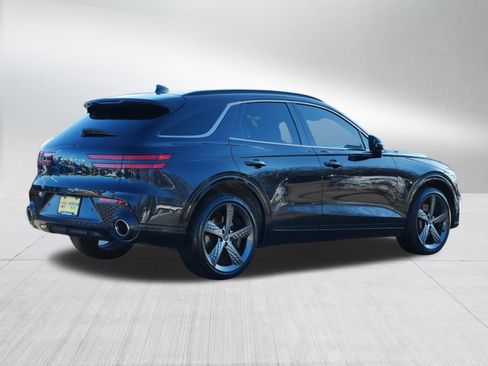 Used 2023 Genesis GV70 2.5T w/ Sport Prestige Package image 7