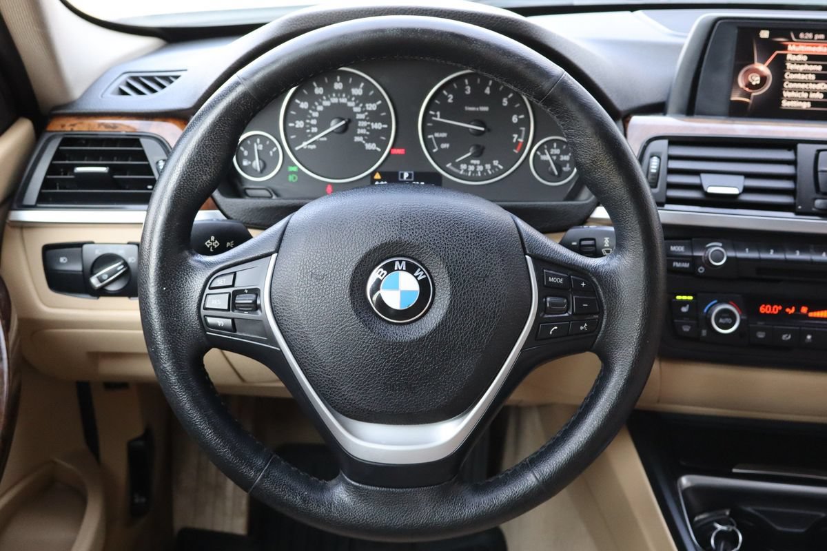 Used 2015 BMW 328i xDrive Sedan AWD/4WD image 13