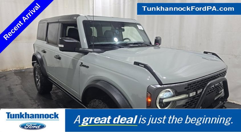 Certified 2023 Ford Bronco Badlands AWD/4WD image 1