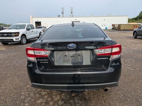 Used 2019 Subaru Impreza 2.0i Premium AWD/4WD image 6