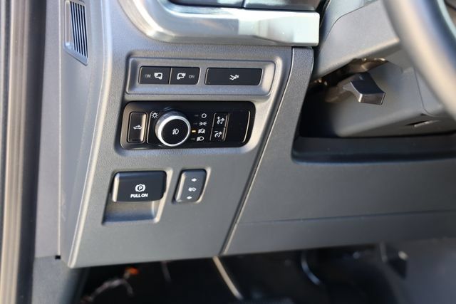 Used 2023 Ford F150 Lariat RWD image 27