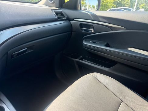 Used 2022 Honda Pilot Special Edition image 17