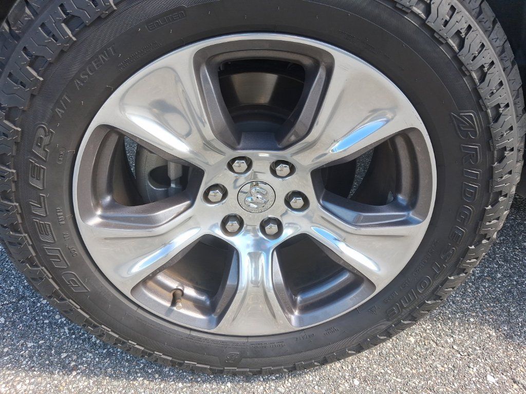 Used 2020 RAM 1500 Laramie AWD/4WD image 17