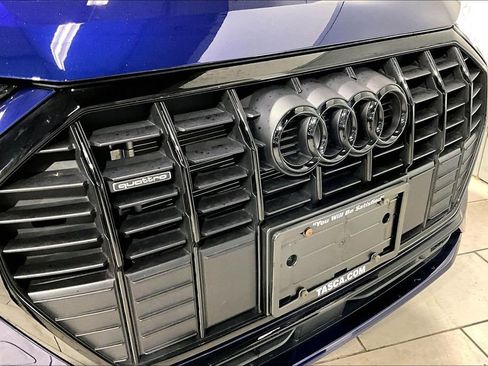 Certified 2025 Audi Q3 2.0T Premium w/ Convenience Package image 33