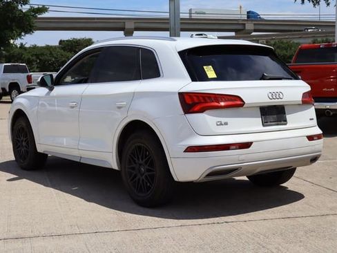 Used 2019 Audi Q5 2.0T Premium w/ Convenience Package AWD/4WD image 3