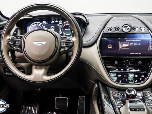 Used 2023 Aston Martin DBX 707 image 18