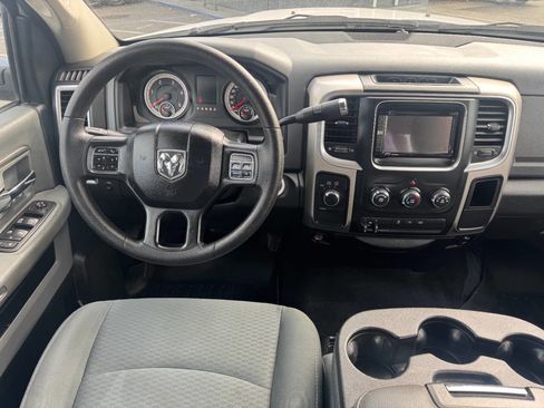 Used 2016 RAM 2500 SLT image 15