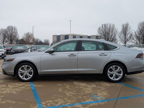 Used 2024 Honda Accord LX image 9