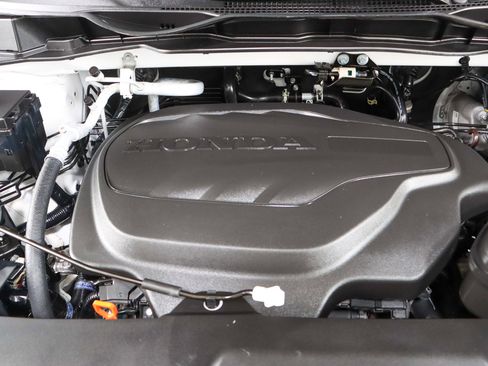 Used 2024 Honda Odyssey Sport image 32