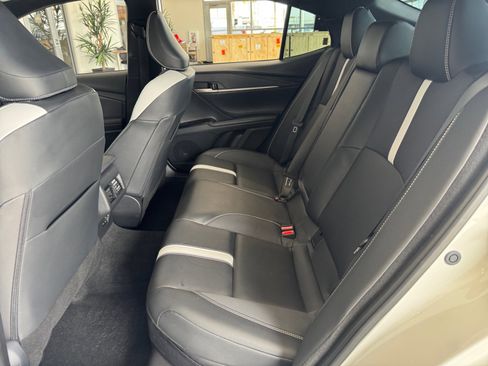 Certified 2025 Toyota Camry SE image 17