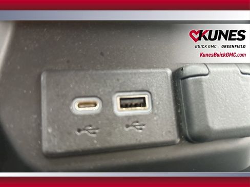 Used 2021 GMC Sierra 1500 Elevation w/ LPO, Elevation Black Package image 19