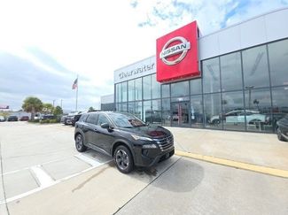 Used 2025 Nissan Rogue SV video 1