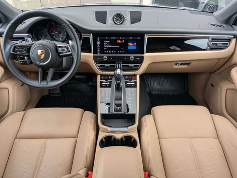 Certified 2026 Porsche Macan AWD/4WD image 21