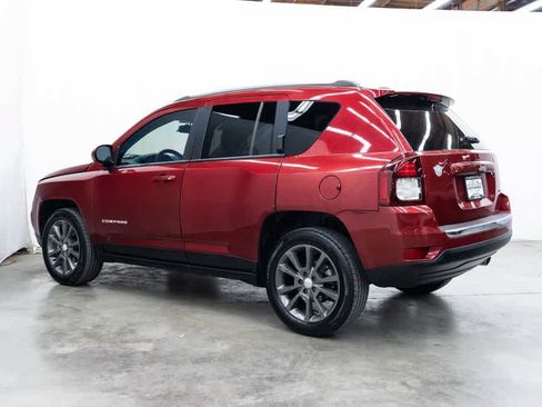 Used 2015 Jeep Compass Limited FWD image 4