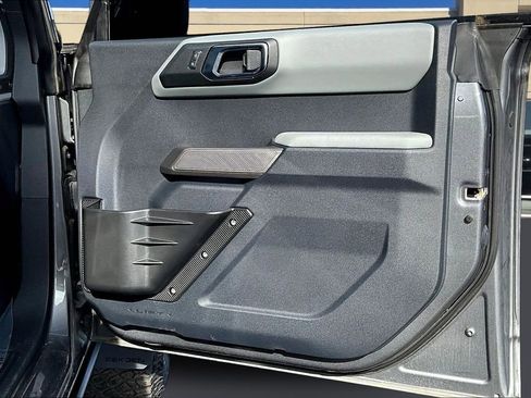 Used 2022 Ford Bronco Badlands image 30