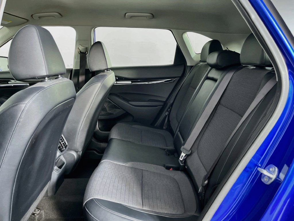 Used 2023 Kia Seltos S FWD image 25