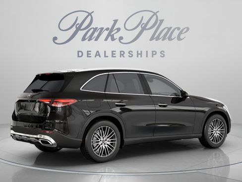 Used 2026 Mercedes-Benz GLC 300 image 22