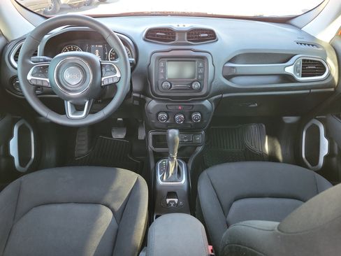 Used 2019 Jeep Renegade Sport image 9