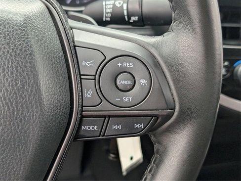 Used 2023 Toyota Camry SE image 27