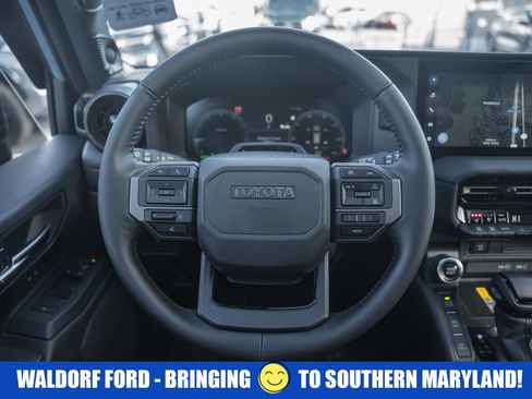 Used 2025 Toyota Land Cruiser image 35