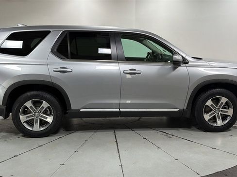 Used 2024 Honda Pilot EX-L image 6