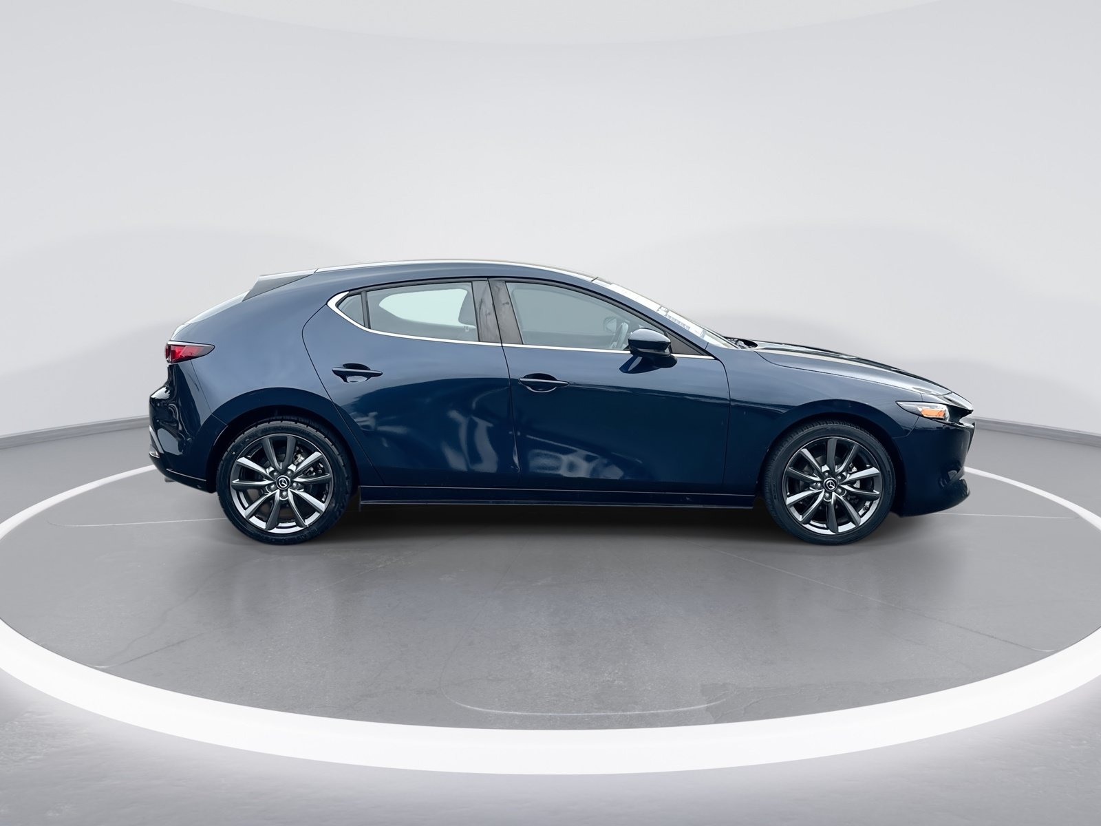 Used 2021 MAZDA MAZDA3 s FWD image 10