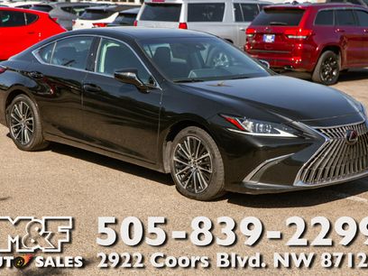 Used 2024 Lexus ES 350 w/ Premium Package
