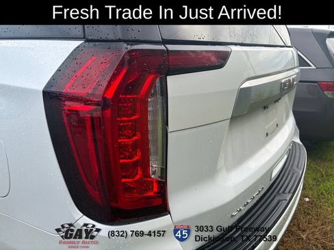 Used 2023 GMC Yukon XL Denali w/ Max Trailering Package AWD/4WD image 11