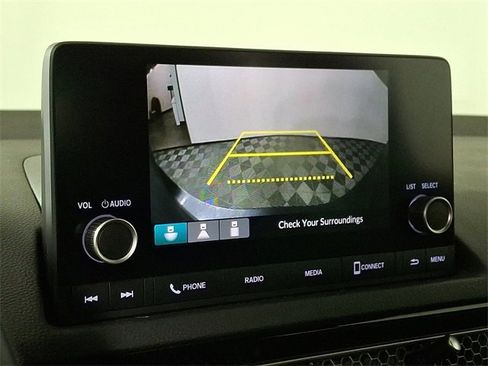 Used 2023 Honda Civic Sport image 4