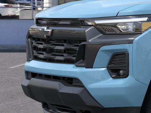 New 2026 Chevrolet Colorado LT w/ LT Convenience Package AWD/4WD image 37