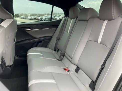 Used 2026 Toyota Camry SE FWD image 27