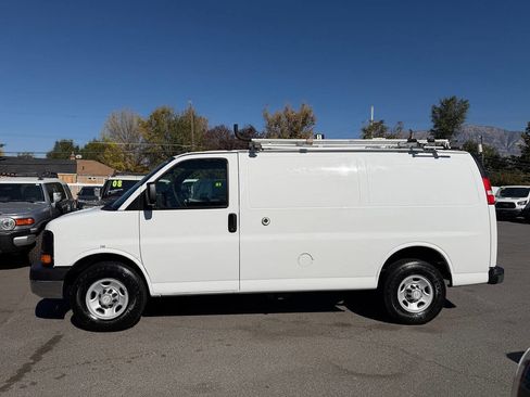 Used 2014 Chevrolet Express 2500 2500 3dr Cargo Van w/1WT image 1