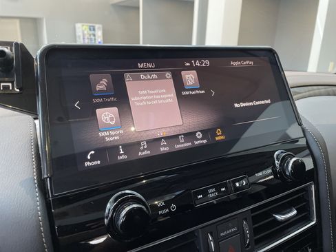 Used 2024 Nissan Armada Platinum w/ Captain's Chairs Package RWD image 28