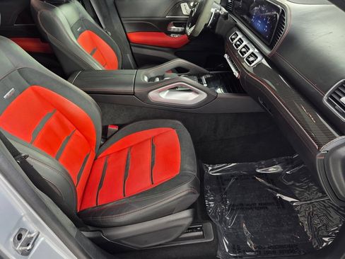 Used 2024 Mercedes-Benz GLE 63 AMG S image 32