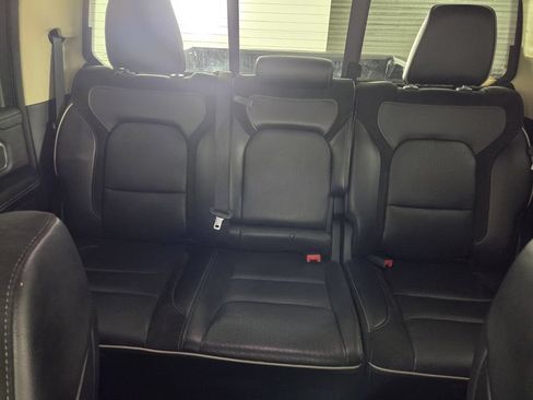 Used 2021 RAM 1500 Laramie RWD image 23