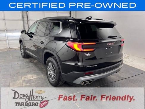 Certified 2025 GMC Acadia Elevation FWD image 3