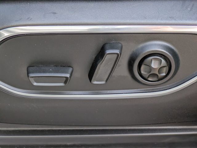 Certified 2022 Jeep Wagoneer Series I RWD image 16