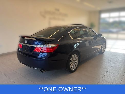 Used 2015 Honda Accord EX image 2