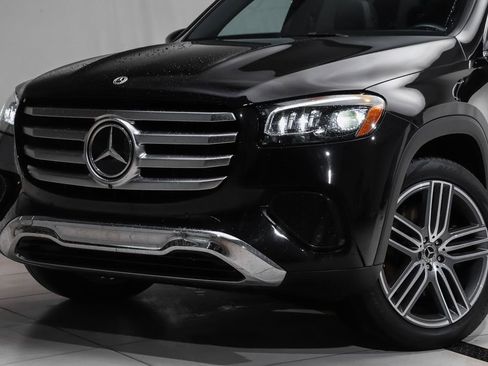 Certified 2025 Mercedes-Benz GLS 450 4MATIC image 2