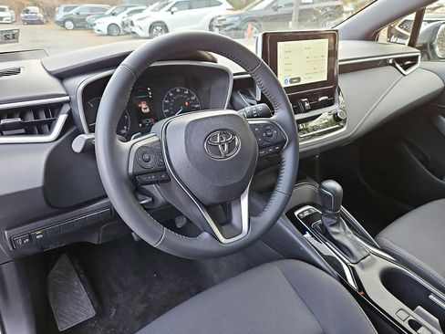 Used 2023 Toyota Corolla SE image 25