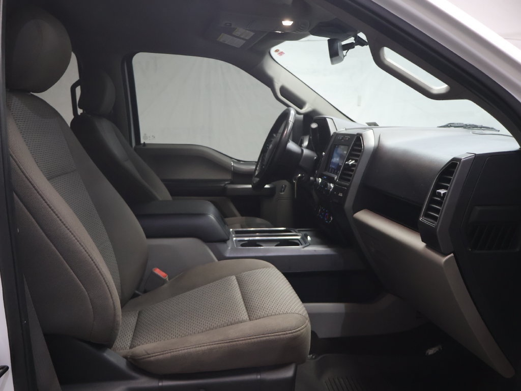 Used 2019 Ford F150 XLT w/ Equipment Group 302A Luxury AWD/4WD image 9
