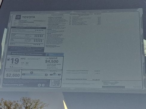 New 2026 Toyota Tundra Limited AWD/4WD image 3