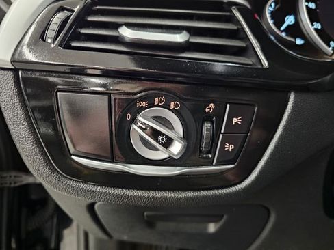 Used 2019 BMW 530i xDrive w/ Convenience Package image 14