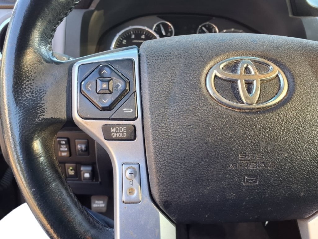 Used 2017 Toyota Tundra Limited w/ Limited Premium Package RWD image 24