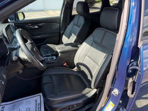 Used 2023 Chevrolet Blazer Premier w/ Driver Confidence II Package AWD/4WD image 20