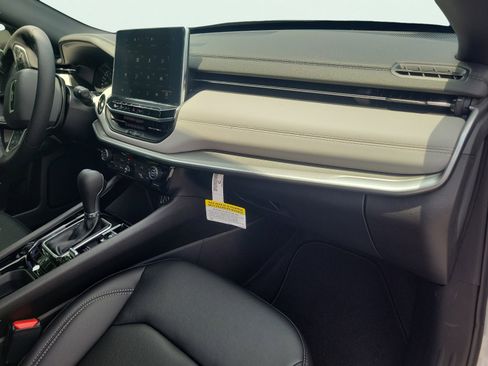 New 2026 Jeep Compass Limited AWD/4WD image 19