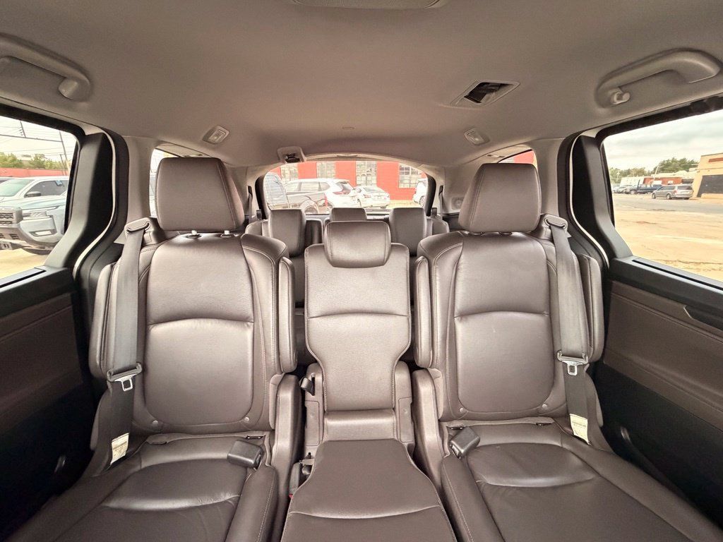 Used 2018 Honda Odyssey Elite image 17