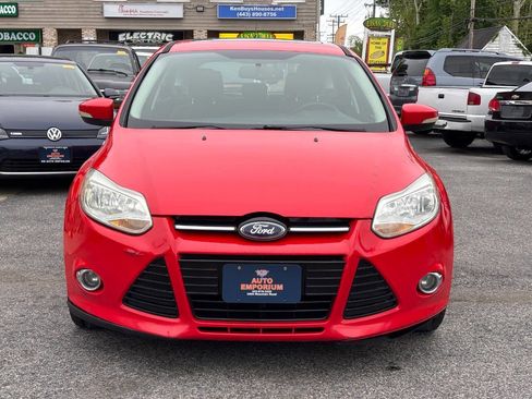Used 2012 Ford Focus SEL FWD image 2