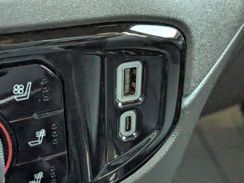 Used 2024 Chevrolet Silverado 1500 ZR2 w/ Technology Package image 23